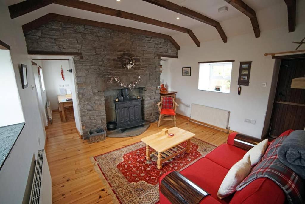 Red Stonecutters Cottage, Doolin Carrowauff Luaran gambar